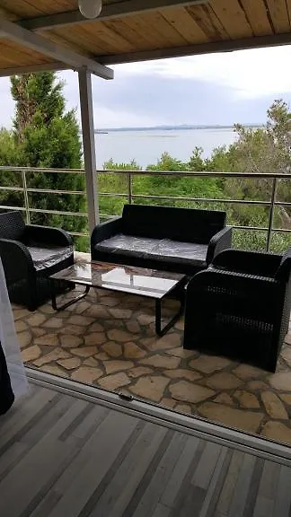 Holiday Home Smokvica Vlasici