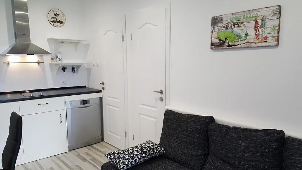 Holiday Home Smokvica Vlasici